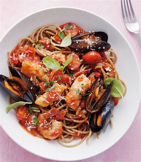 Spaghetti marinara. Things To Know About Spaghetti marinara. 